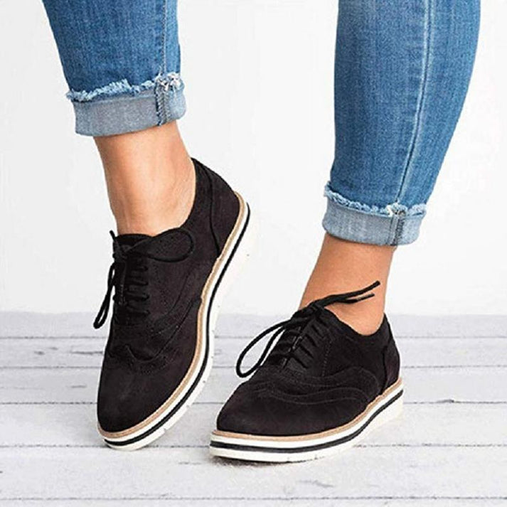 Women’s Lace-Up Flat Brogue Trainers – Casual Oxford-Style Sneakers