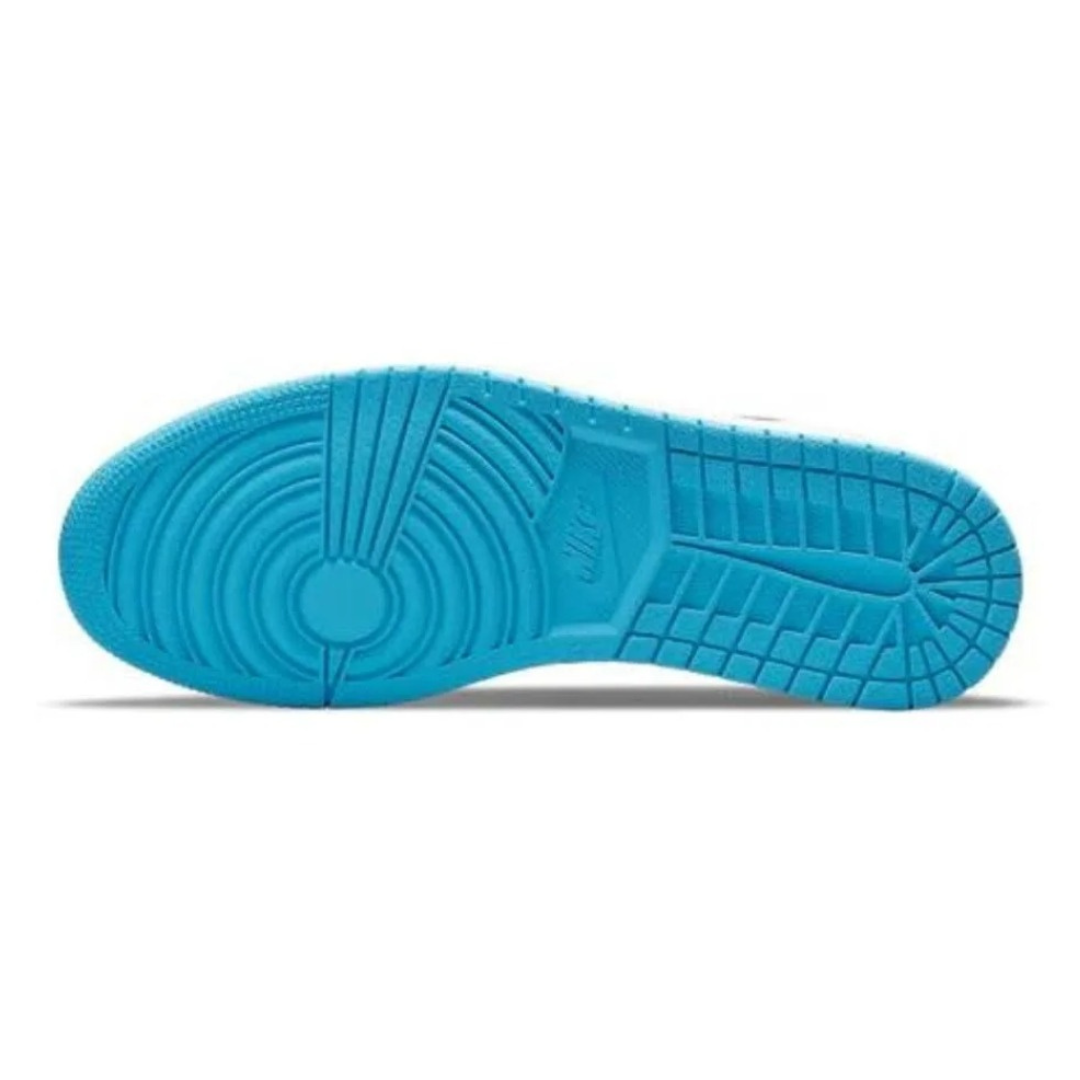 Air Jordan 1 Low Unc