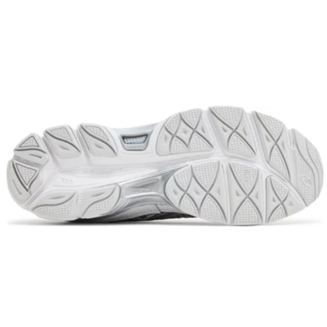 Gel NYC 'White Oyster Grey'