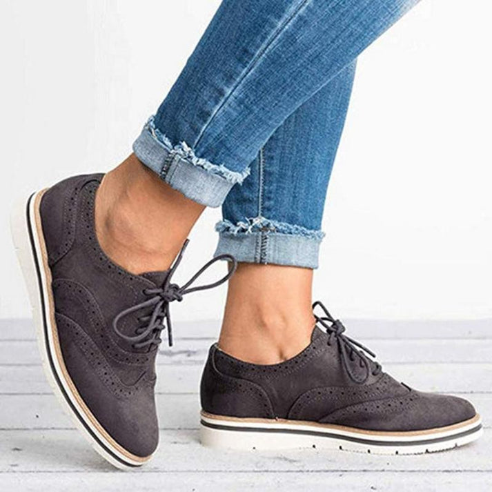 Women’s Lace-Up Flat Brogue Trainers – Casual Oxford-Style Sneakers