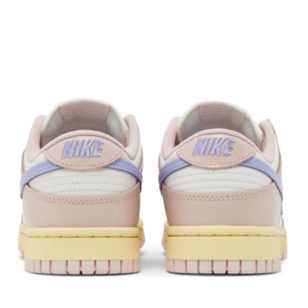Nike Dunk Low 'Pink Oxford'