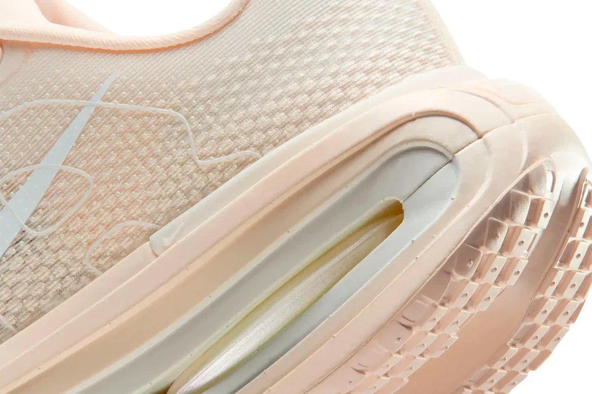 Nike Vomero Premium Chalk Beige