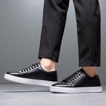 Men’s Comfortable Leather Sneakers